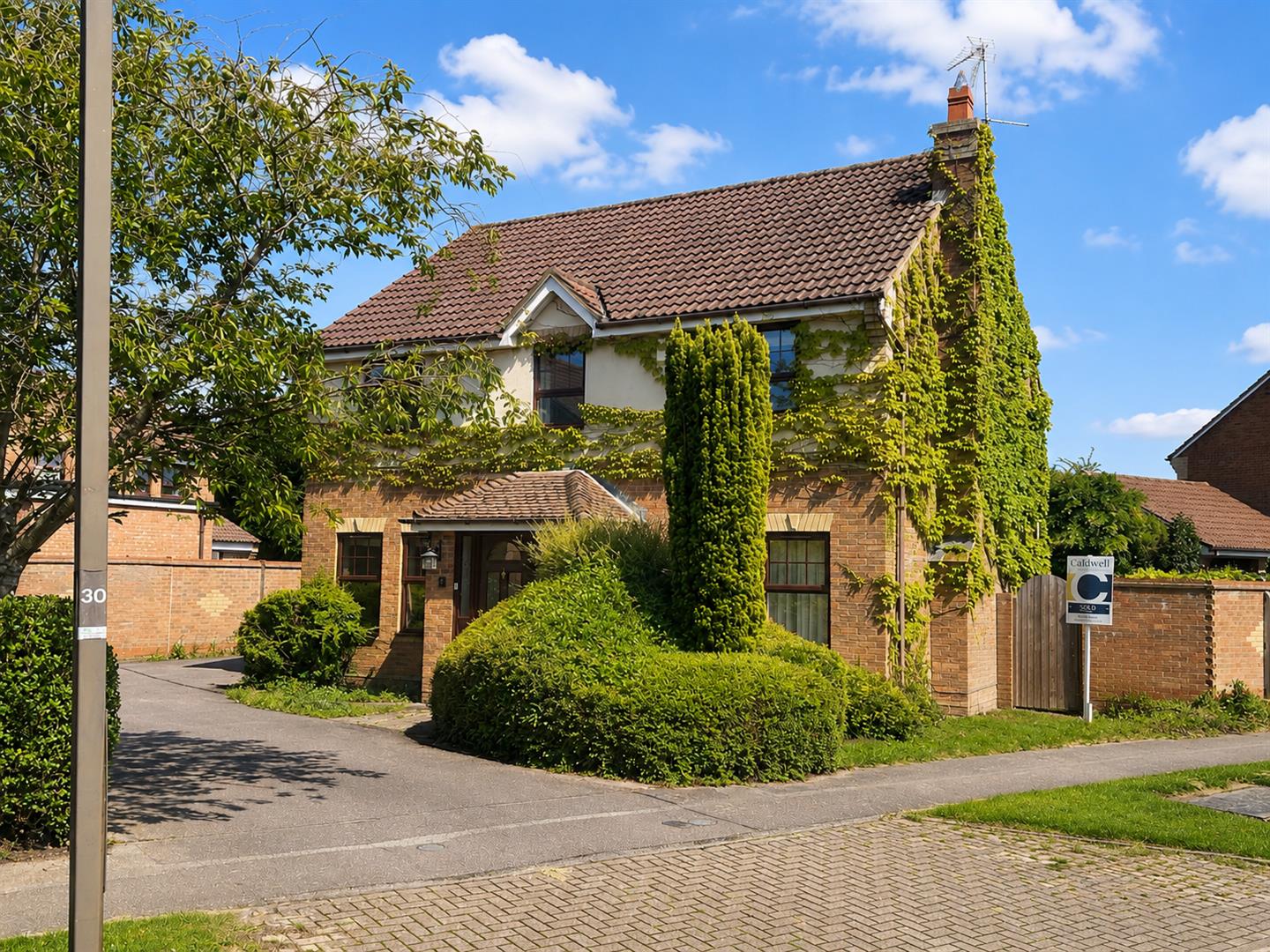 4 bed property in Boyce Crescent, Milton Keynes